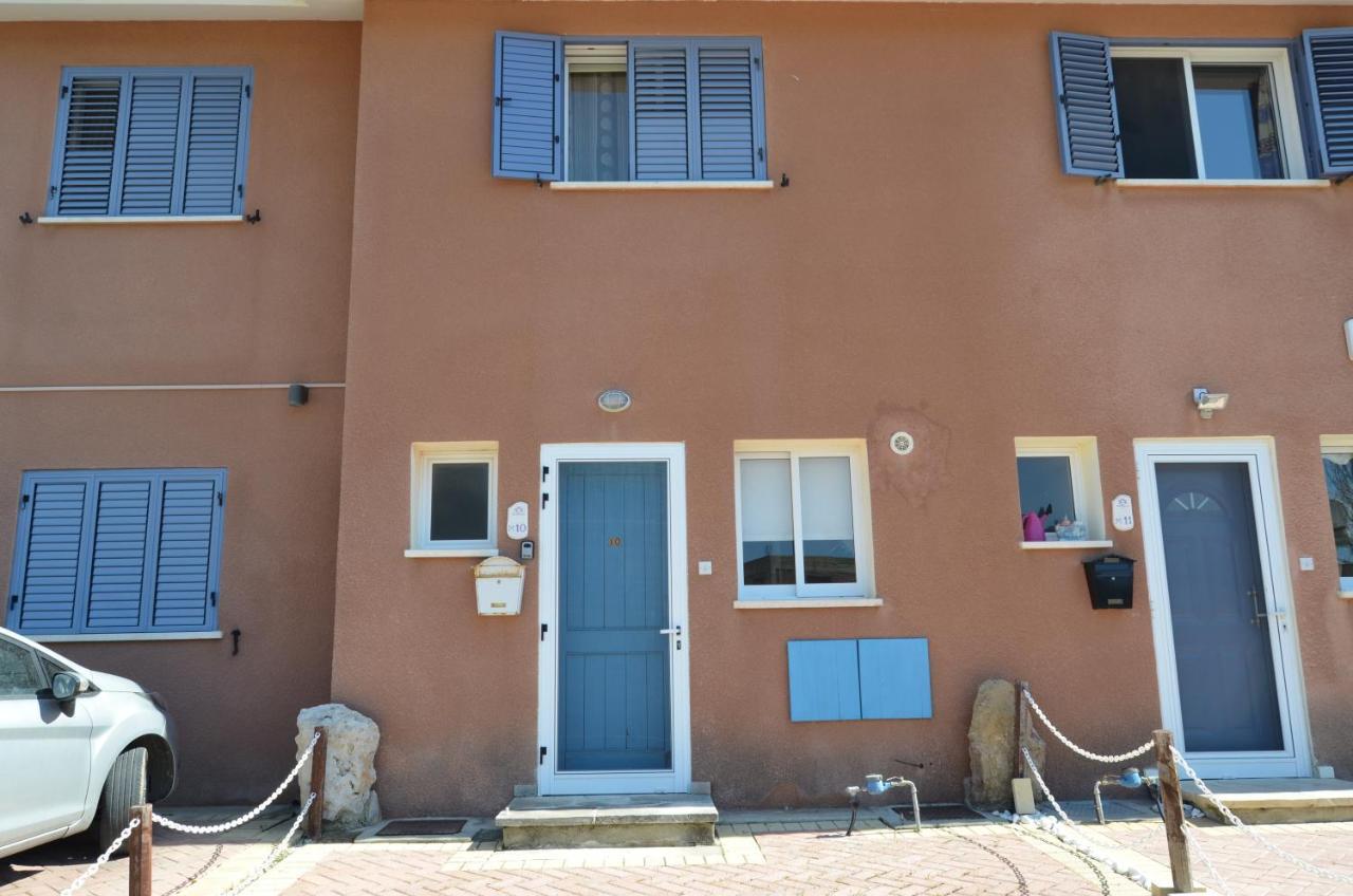 Apartment Sanders *